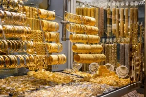 انهيار أسعار الذهب في اليمن اليوم 29 أبريل 2026 يكشف مفاجآت في السوق.. من المستفيد ومن المتضرر؟