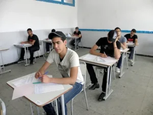 موعد وجدول بكالوريا 2026 في الجزائر لجميع الشعب.. التفاصيل الرسمية المنتظرة