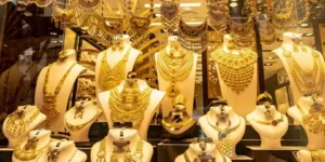 قفزة تاريخية لأسعار الذهب اليوم.. المعدن الأصفر يقترب من 5000 دولار وسط تراجع الدولار وانخفاض النفط
