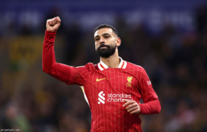 هل يرحل عن أوروبا؟.. تطور مفاجئ يقرب محمد صلاح من الدوري السعودي