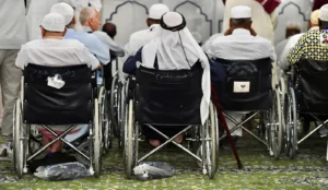 المسجد النبوي يطلق خدمات خاصة لتمكين كبار السن وذوي الإعاقة في الحج