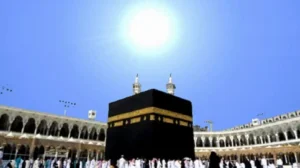 ظاهرة تعامد الشمس على الكعبة المشرفة 2026 وكيفية تحديد اتجاه القبلة بدقة علمية مذهلة