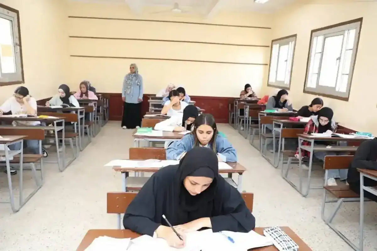 رسميًا جدول امتحانات الثانوية العامة 2026 كاملًا.. مواعيد جميع المواد للشعبتين علمي وأدبي