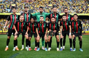 الدوري المغربي يشتعل.. الجيش الملكي ضد الدفاع الجديدي الموعد والتفاصيل الكاملة للمباراة