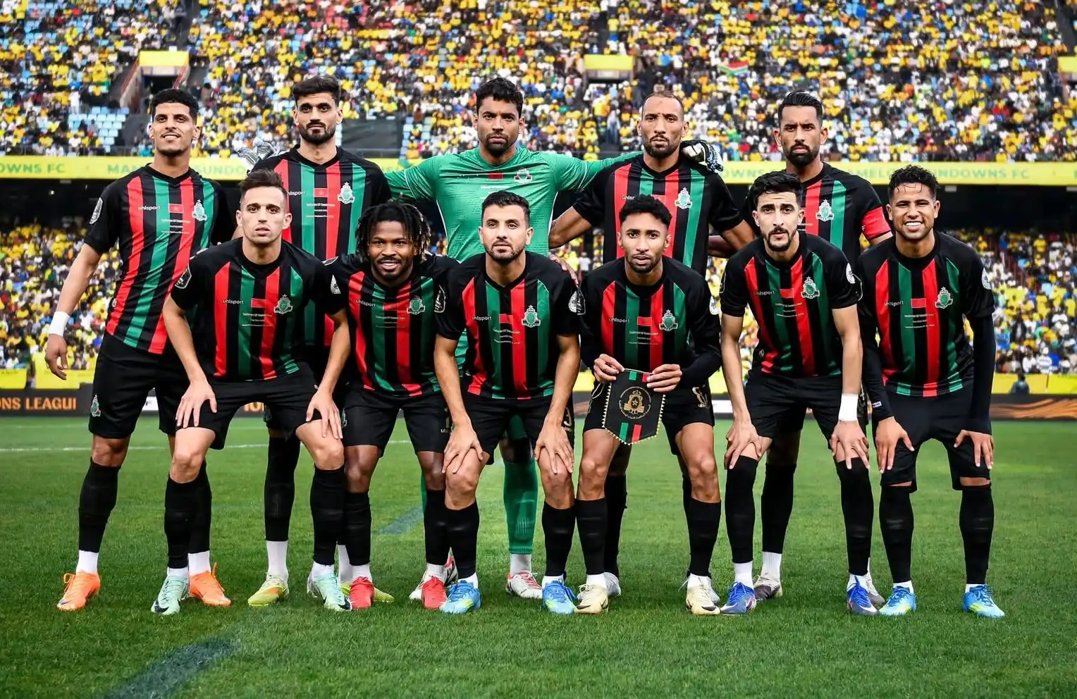 الدوري المغربي يشتعل.. الجيش الملكي ضد الدفاع الجديدي الموعد والتفاصيل الكاملة للمباراة