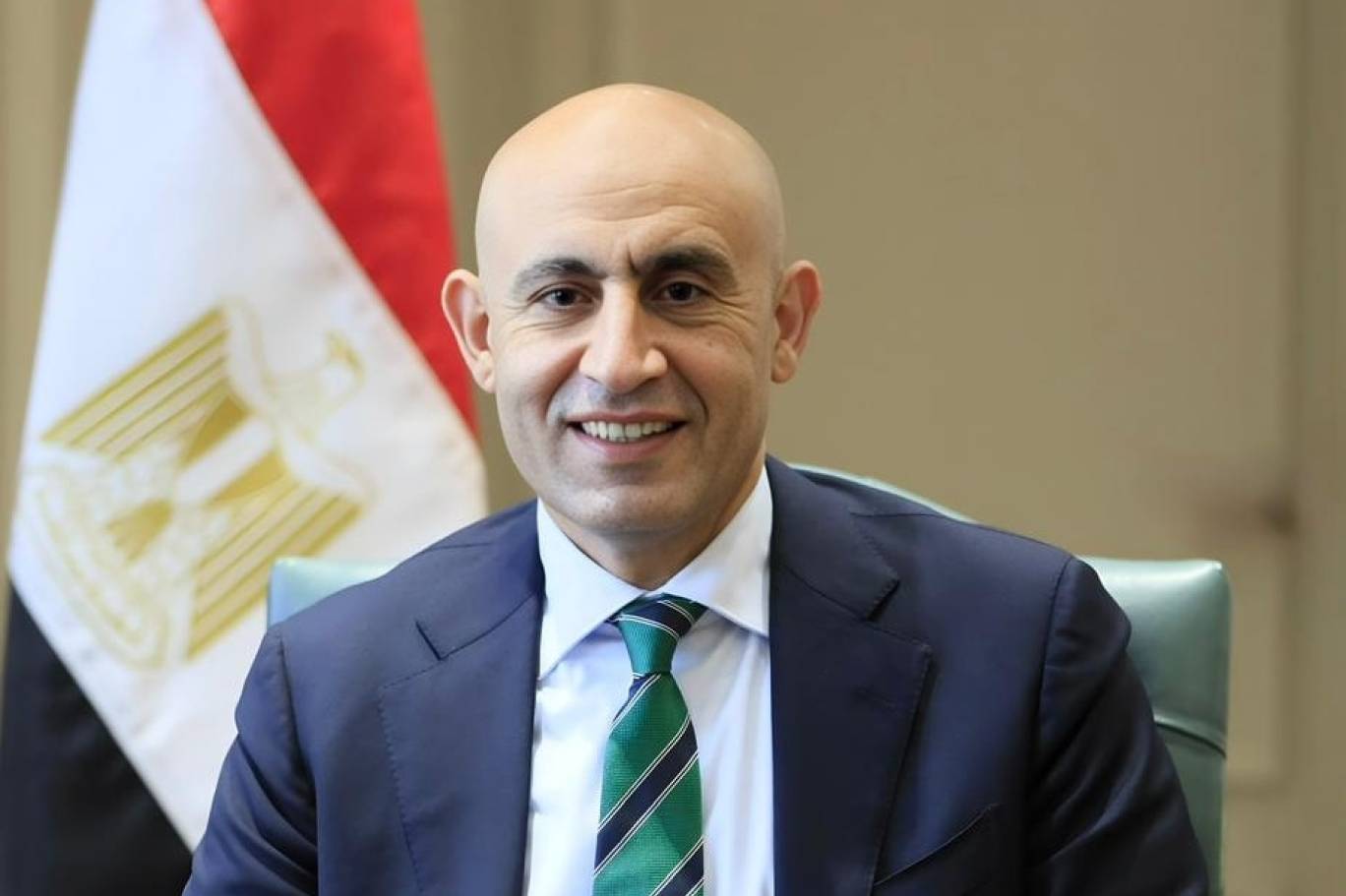 وزير التعليم يوجه بتشديد التفتيش داخل لجان الثانوية العامة وحظر دخول الهواتف المحمولة بشكل كامل